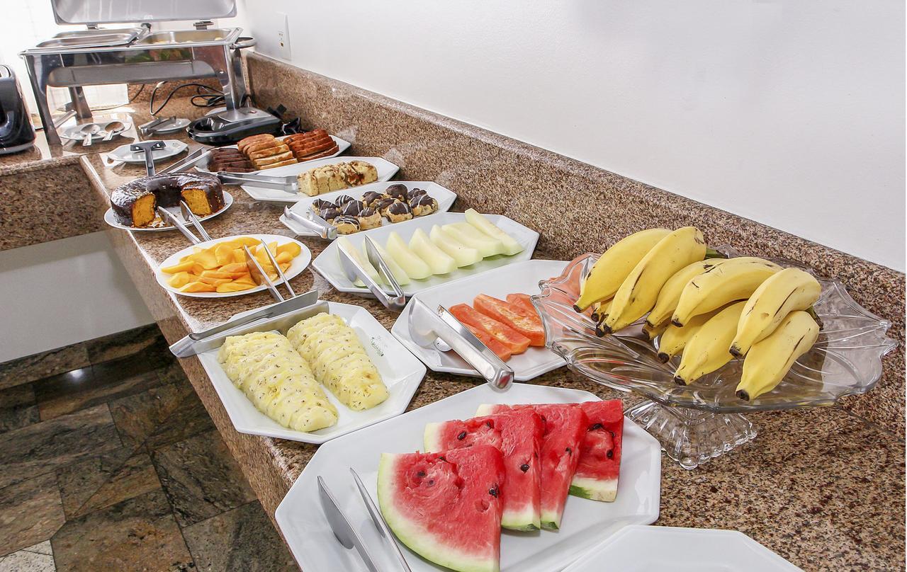 Holambra Garden Hotel Exterior foto A fruit salad